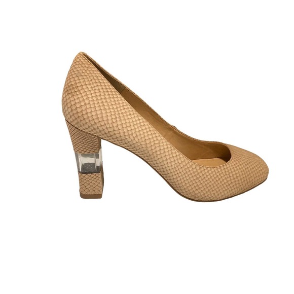 Talbots Beige Light Brown Snake Skin Embossed Chunky heel Pumps Career Size 8 M - Picture 1 of 11